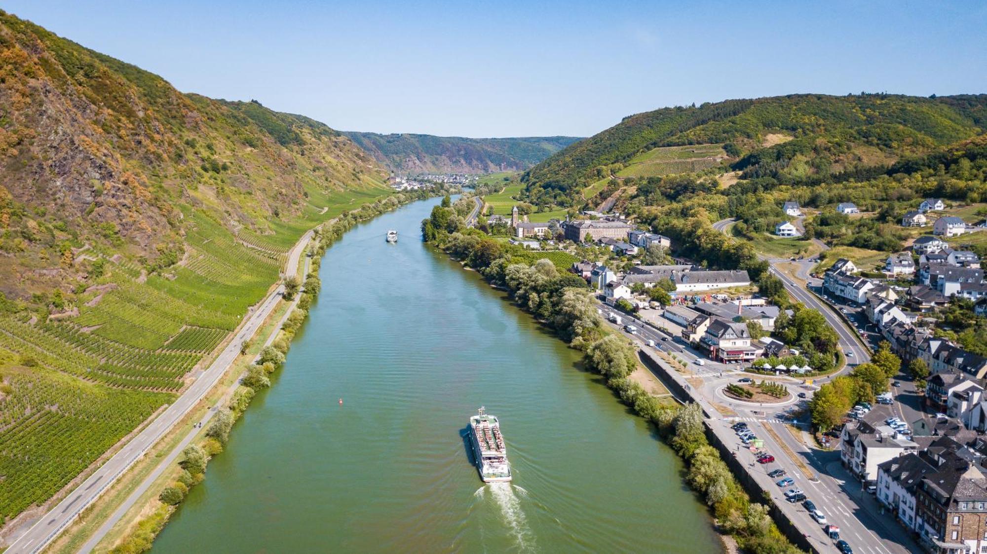 Ferienweingut Gansen Hochgenuss 2 Apartamento Ernst Exterior foto